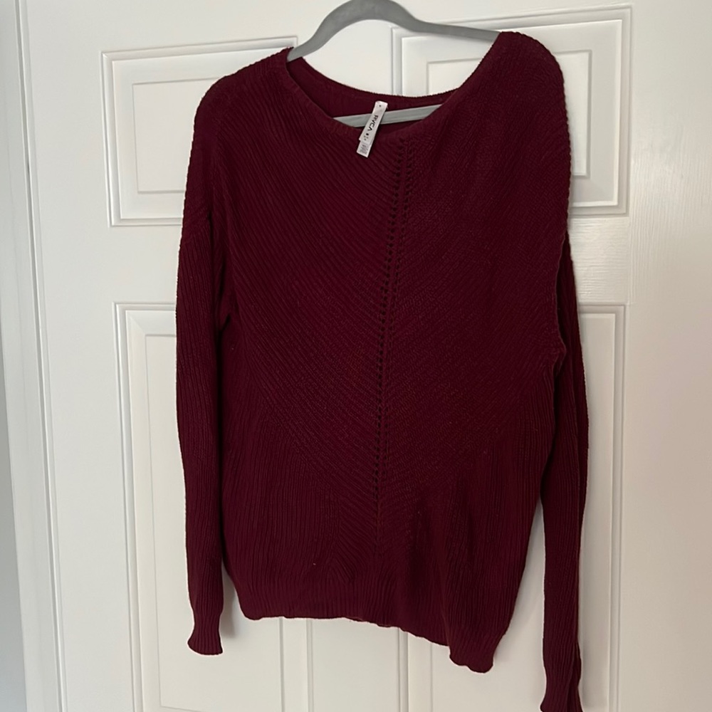 Relaxed surf brand sweater